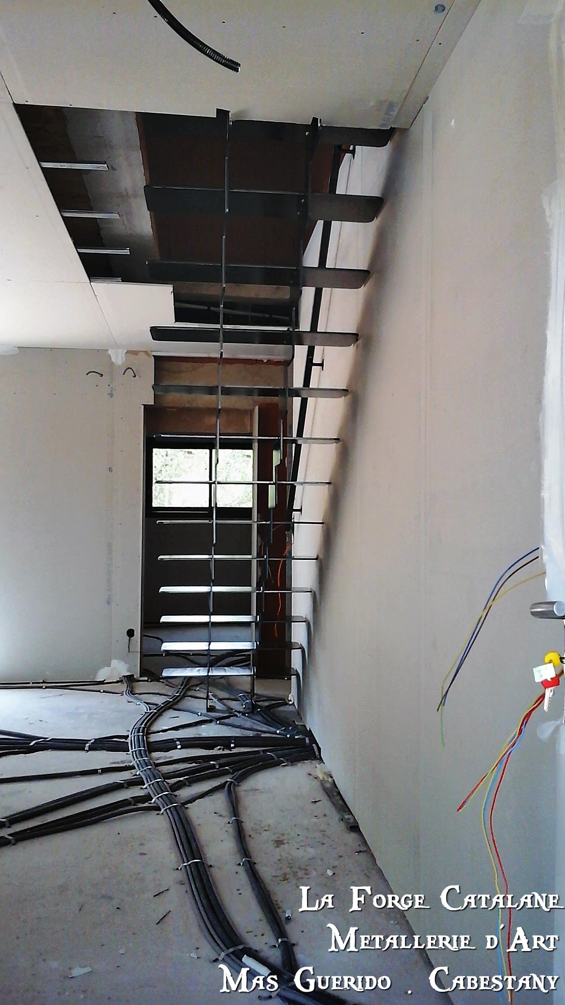 Limon cremaillere double decoupe laser marches fer 30 forge catalane.jpg